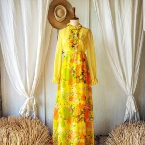 Vintage 70's Sunny Daze Ruffle Dress!🌻🙌🏽🍃